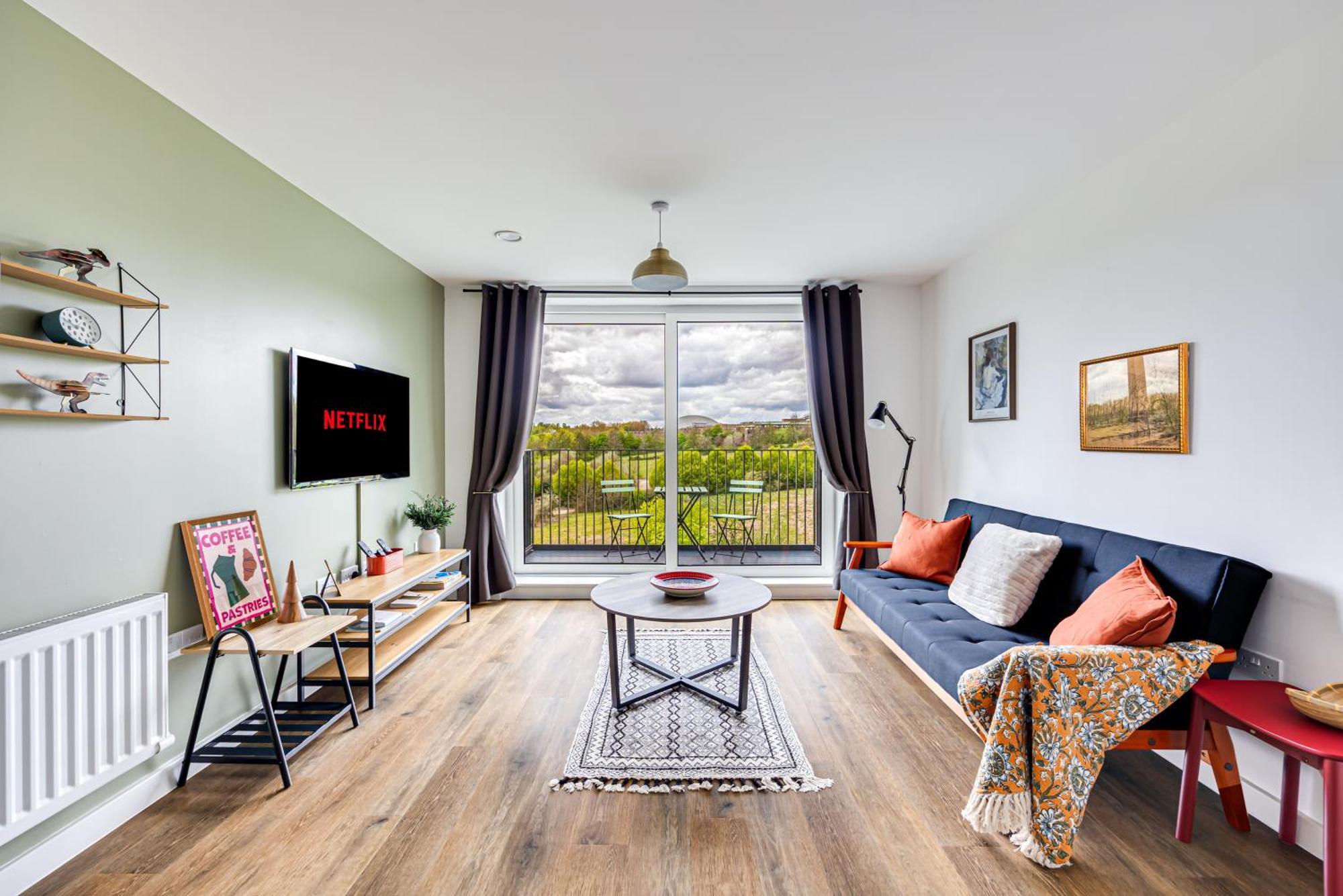Penthouse Apartment - City Centre - Secure Parking, Balcony, Self-Check-In, Fast Wifi And Smart Tv With Netflix By Yoko Property ميلتون كينيز المظهر الخارجي الصورة