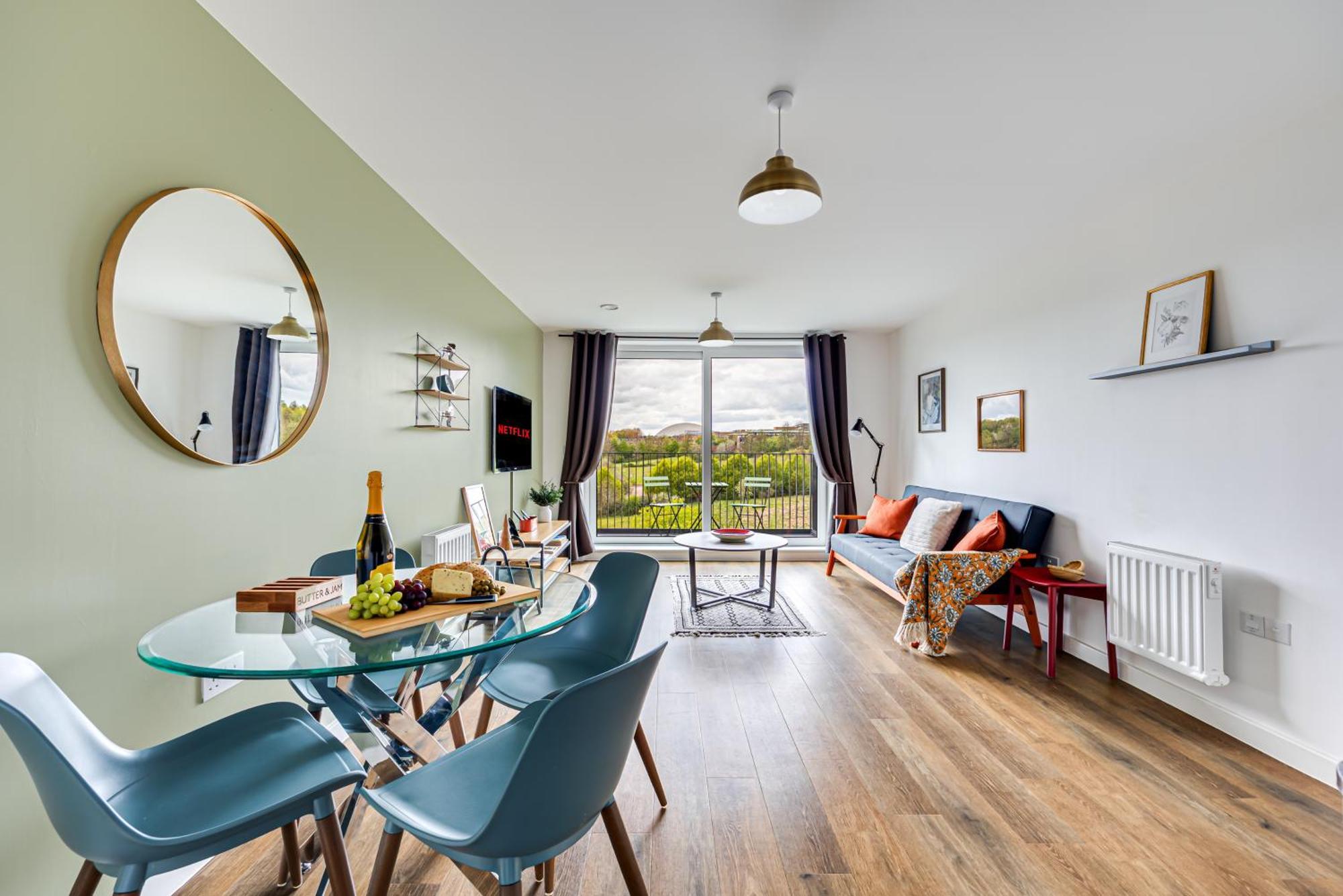 Penthouse Apartment - City Centre - Secure Parking, Balcony, Self-Check-In, Fast Wifi And Smart Tv With Netflix By Yoko Property ميلتون كينيز المظهر الخارجي الصورة